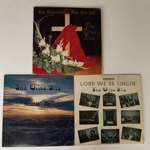 The Olive Pitts Resurrection and Life Reachin' Out Lord We're Singin' LP VG+